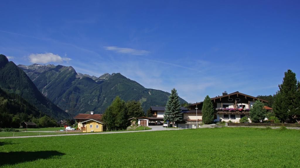 Gaestehaus Stotter Neukirchen am Großvenediger Exterior foto