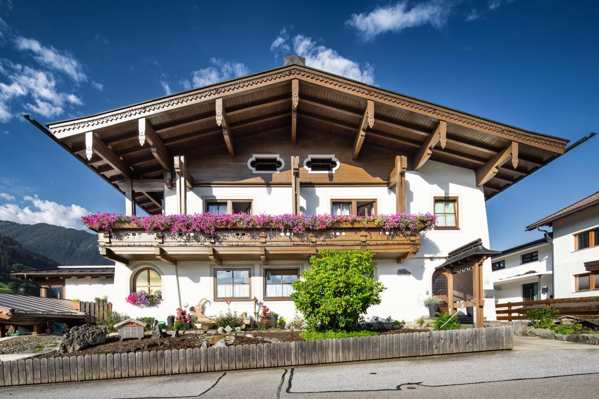 Gaestehaus Stotter Neukirchen am Großvenediger Exterior foto